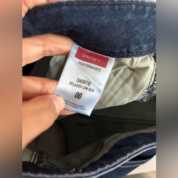 Express Shortie Relaxed Low Rise Shorts - Picture 7 of 8